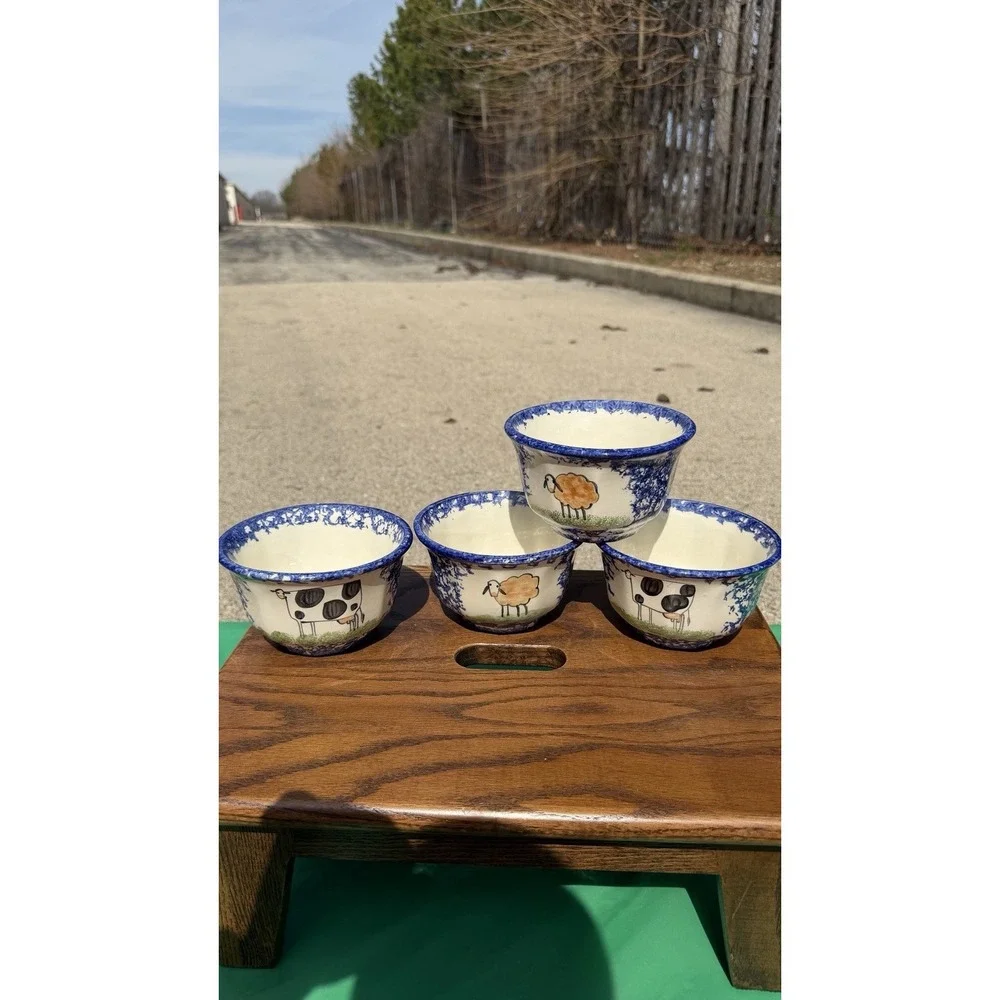 Set of 4 Blue Spongeware Farm Animal Bowls Rustic Pottery Cups‎